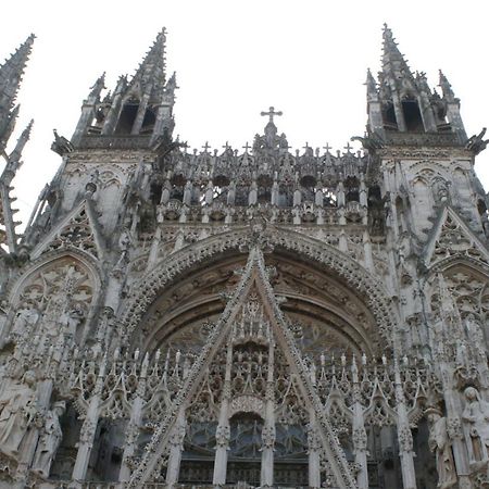 La Savane Du Donjon Руан Екстериор снимка